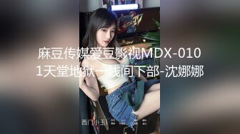 人妖系列之俩妖对一男一妖乳房和小JJ上被铁钉穿透不知道啥感觉温柔妖妖前面插后面舔爽的不要不要的