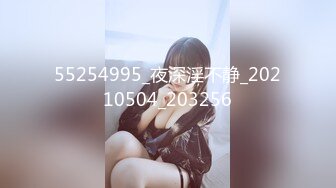 中年人的3P，全程露脸两男玩一女，开档黑丝大姐被两男用道具各种抽插，享受舔逼舔菊花，口交大鸡巴各种抽插