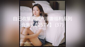 颜值不错的丝袜高跟骚女友，全程露脸大秀直播，跟狼友互动撩骚，各种骚浪动作不断，自己抠逼高潮冒白浆刺激