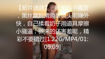 卡洛琳 穿越多重宇宙复活的僵尸少女