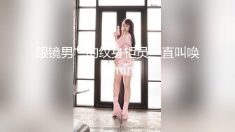  清纯娇小细长美腿妹子和面具男激情啪啪，骑乘翘起双腿打桩机猛操，侧入抽插美穴一下下撞击