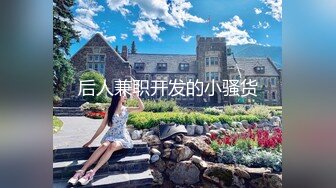 微胖极品小妹露脸激情大秀，听狼友指挥各种展示，还会抖奶呢，揉奶玩逼掰开给狼友看特写，精彩刺激不要错过